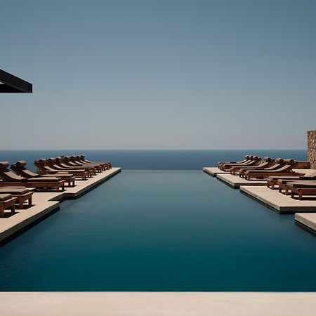 Gundari Hotel Petousis Exterior photo