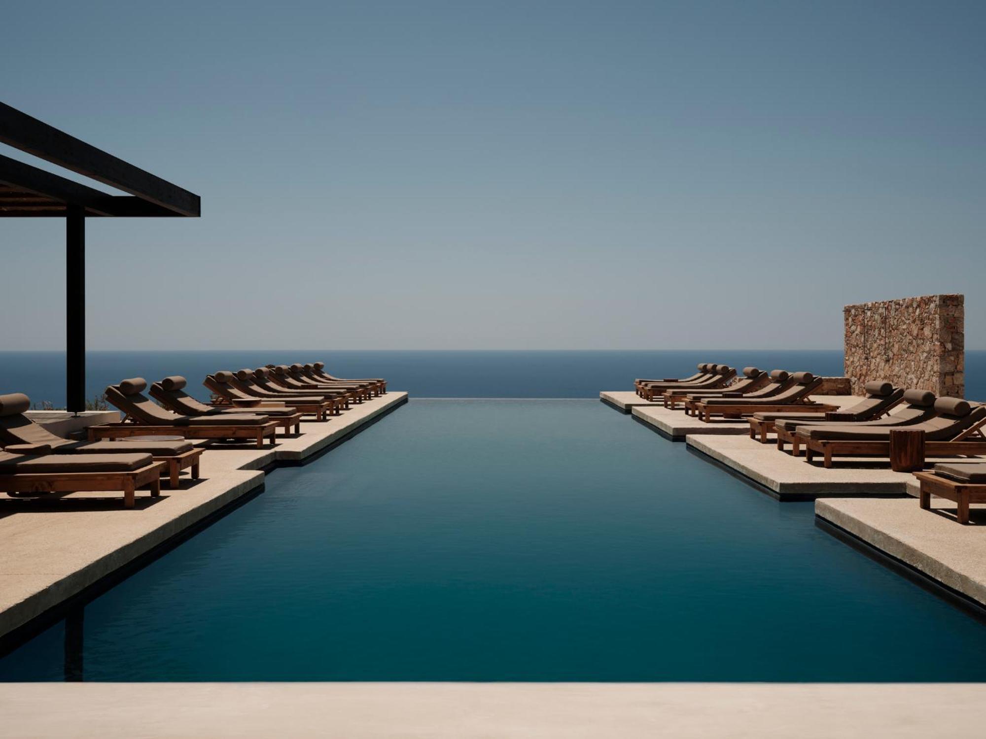 Gundari Hotel Petousis Exterior photo