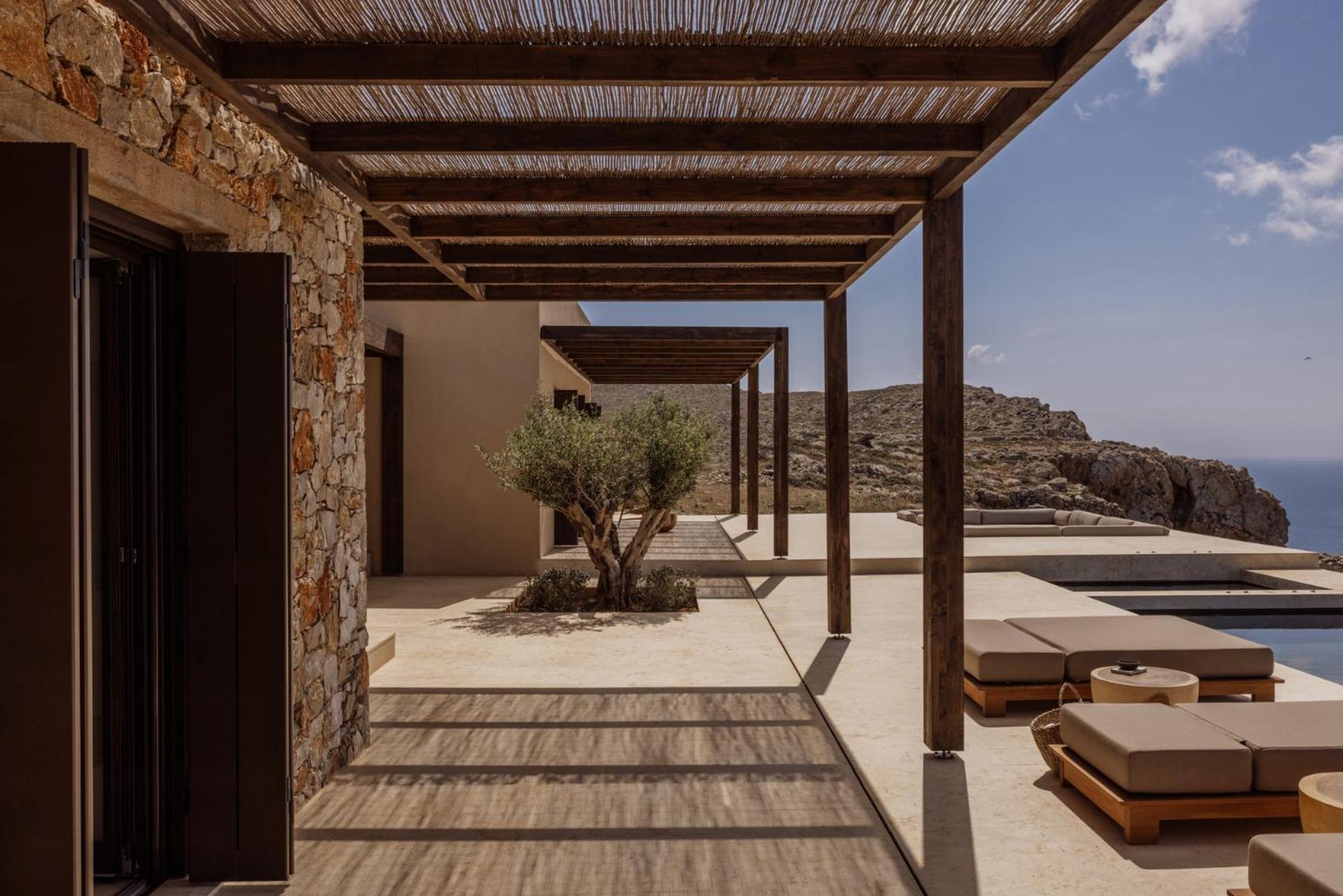 Gundari Hotel Petousis Exterior photo